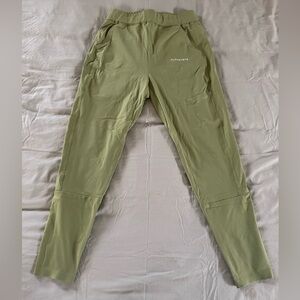 Men’s Alphalete Performance Joggers Size Medium
